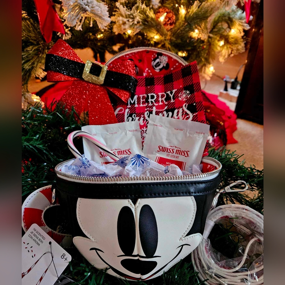 Mickey Hot Cocoa Loungefly Gift Set